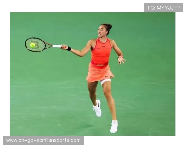 网球高手秘密武器：强力发球直穿底线的制胜技巧